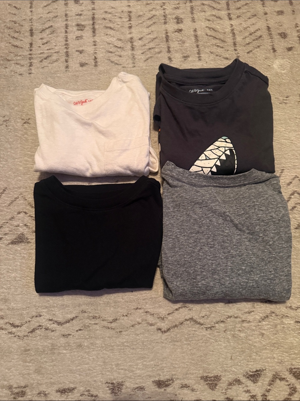 Boys size 6-7 long sleeve shirts, lot of 4